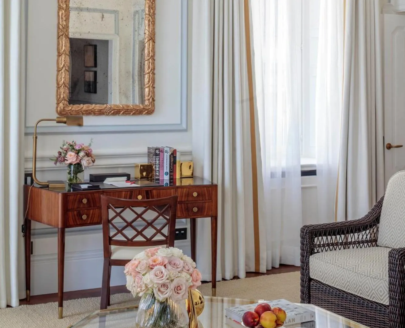 Rocco Forte House Via Manzoni Milan Apartment