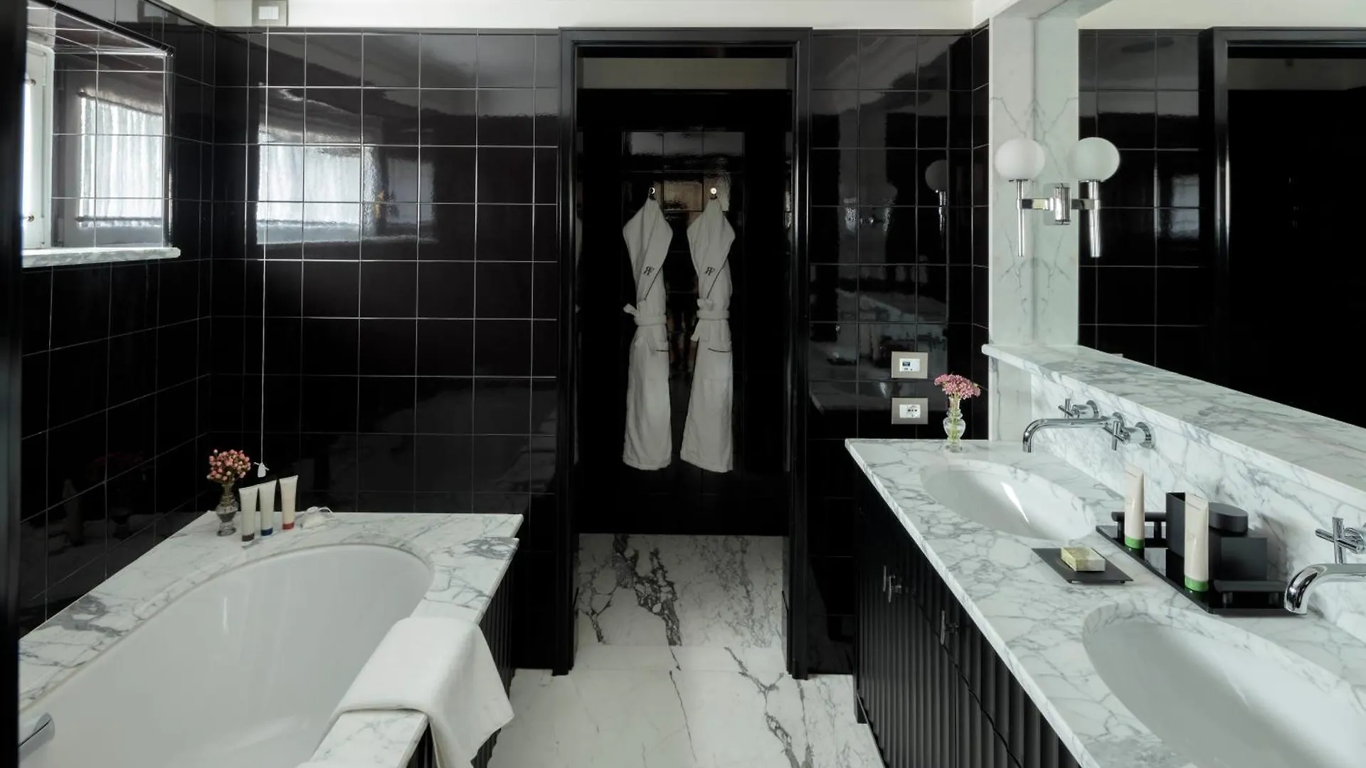 Rocco Forte House Via Manzoni Milan 0*,  Italy